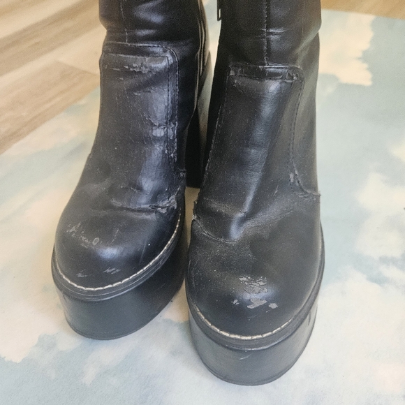 Dolls kill Yru Vida Mondo Boot Platform Heels Goth Black Chunky Boots 90s Boot - Picture 15 of 16